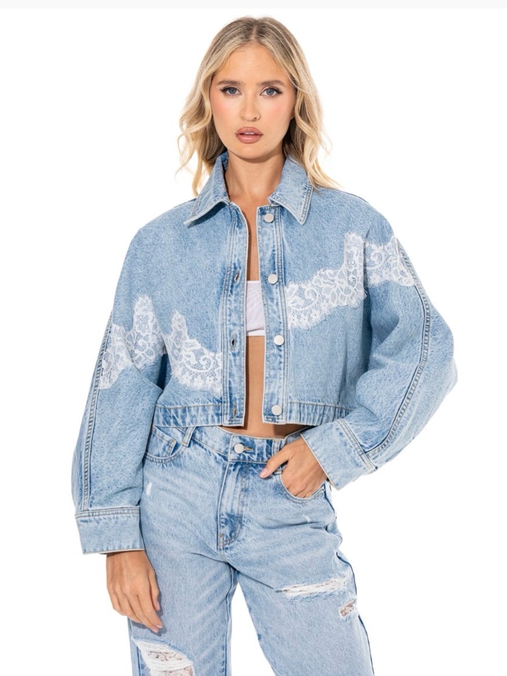 Elegant Lace Detail Cropped Denim Jacket | SM135